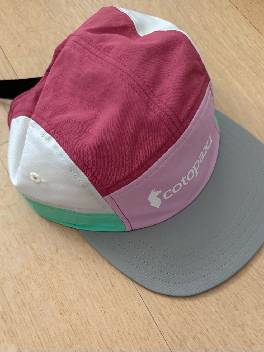 cotopaxi Colorblock Light Hiking Running Cap 2 tone Pink One Size Adjustable NWT